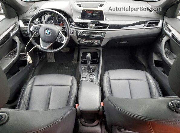 WBXHT3C56K5L36411 2019 BMW X1 Черный Вид панели приборов