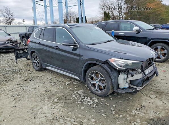 WBXHT3C56K5L36411 2019 BMW X1 Черный Передняя правая четверть