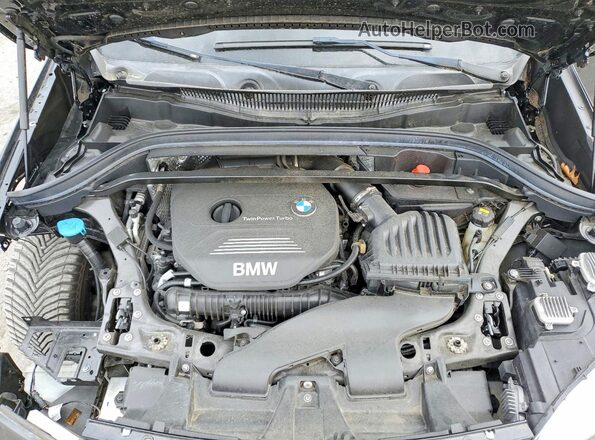 WBXHT3Z34G4A48778 2016 BMW X1 Black Widok komory silnika