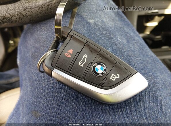 WBXHT3Z36H4A65695 2017 BMW X1 Серый Вид панели приборов