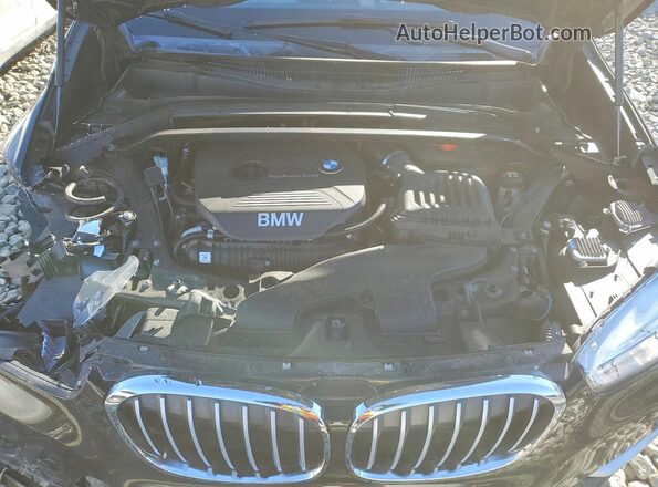 WBXHU7C33H5H33993 2017 BMW X1 Зеленый Вид подкапотного пространства
