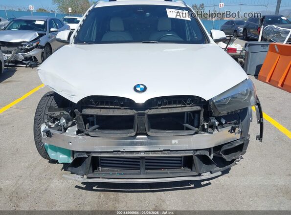 WBXHU7C56K5L11223 2019 BMW X1 Белый Вид спереди