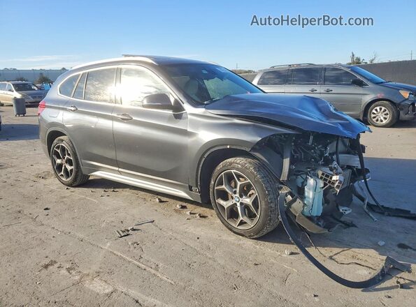 WBXHU7C58K3H44671 2019 BMW X1 Серый Передняя правая четверть