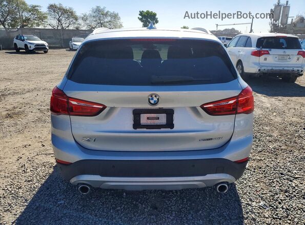 WBXJG7C00M3M74252 2021 BMW X1 Серебряный Вид сзади