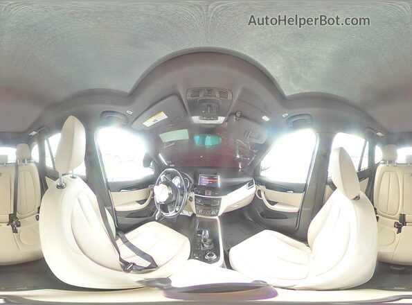 WBXJG7C01N5V20760 2022 BMW X1 White VIN կոդի պիտակի տեսք