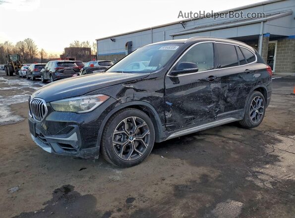 WBXJG9C06N5V04517 2022 BMW X1 Черный Передняя левая четверть