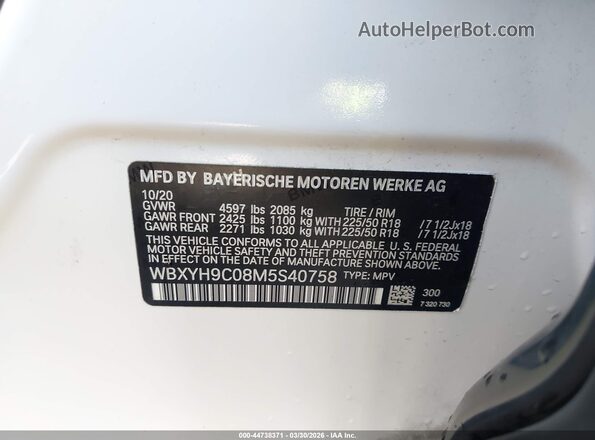 WBXYH9C08M5S40758 2021 BMW X2 White Engine compartment view