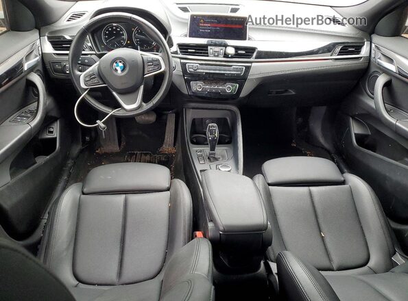 WBXYJ1C01L5R25768 2020 BMW X2 Black Dashboard view