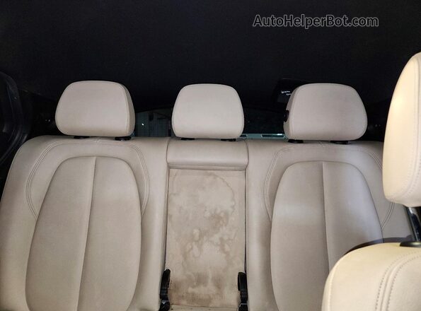 WBXYJ5C39JEF73282 2018 BMW X2 Синий Вид задних сидений