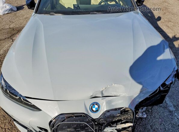 WBY33AW05NFM95042 2022 BMW I4 Серый Вид задней части салона