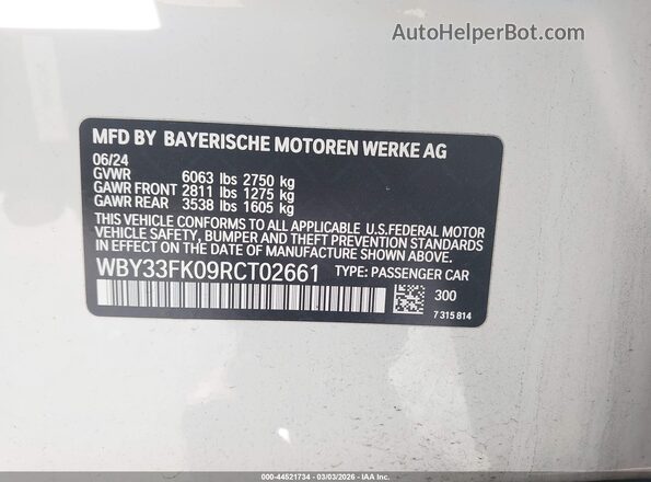 WBY33FK09RCT02661 2024 BMW OTHER Белый Вид подкапотного пространства