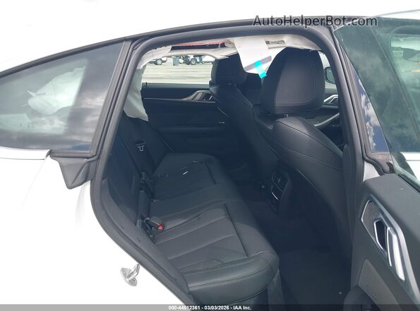 WBY43HD04SFT98264 2025 BMW I4 Белый Вид наклейки с VIN-кодом