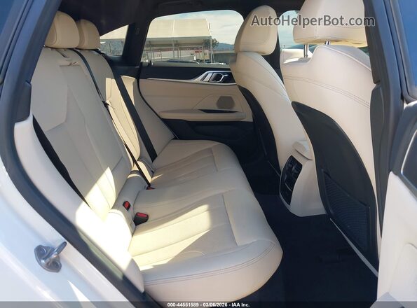 WBY73AW0XPFR44350 2023 BMW I4 White Widok naklejki z numerem VIN