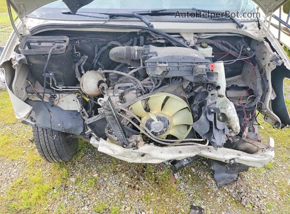 WD3PE8CD2HP525054 2017 MERCEDES-BENZ SPRINTER Gray Widok komory silnika