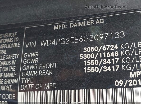 WD4PG2EE6G3097133 2016 MERCEDES-BENZ METRIS Blue Vista del compartimento del motor