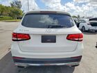 2018 Mercedes-benz Glc 300 White vin: WDC0G4JB2JV037391