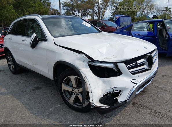 WDC0G4JB3JV078189 2018 MERCEDES-BENZ GLC 300 Белый Передняя правая четверть