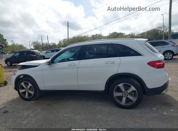 WDC0G4JB5HV002452 2017 MERCEDES-BENZ GLC 300 Белый Панорамный вид салона 360°