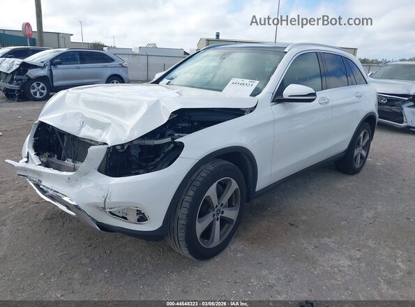 WDC0G4JB5HV002452 2017 MERCEDES-BENZ GLC 300 Белый Передняя левая четверть