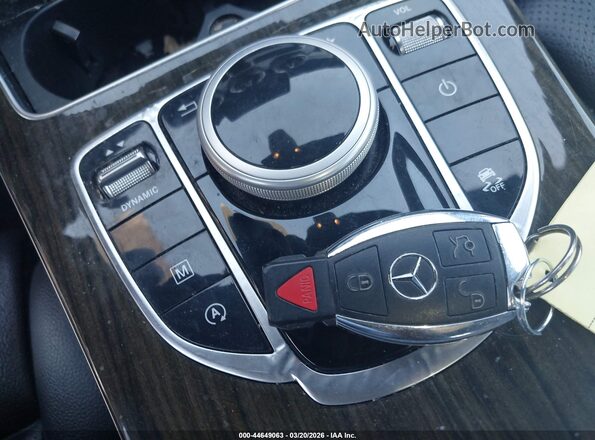 WDC0G4JB5JV014459 2018 MERCEDES-BENZ GLC 300 Черный Вид панели приборов