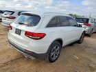 2019 Mercedes-benz Glc 300 White vin: WDC0G4JB5KV147093