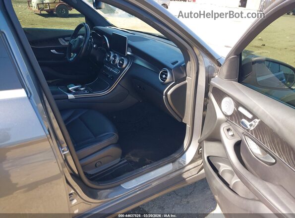 WDC0G4KB1JV067898 2018 MERCEDES-BENZ GLC 300 Gray Widok wnętrza z przodu