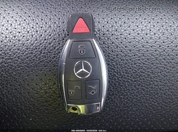 WDC0G4KB3JV065585 2018 MERCEDES-BENZ GLC 300 Белый Вид панели приборов