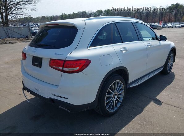 WDC0G4KB3JV065585 2018 MERCEDES-BENZ GLC 300 Белый Задняя правая четверть