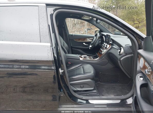 WDC0G4KB6HV011840 2017 MERCEDES-BENZ GLC 300 Черный Вид салона спереди