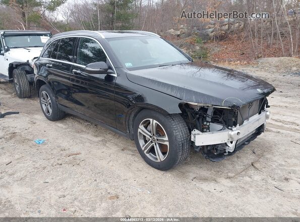 WDC0G4KB6HV011840 2017 MERCEDES-BENZ GLC 300 Черный Передняя правая четверть