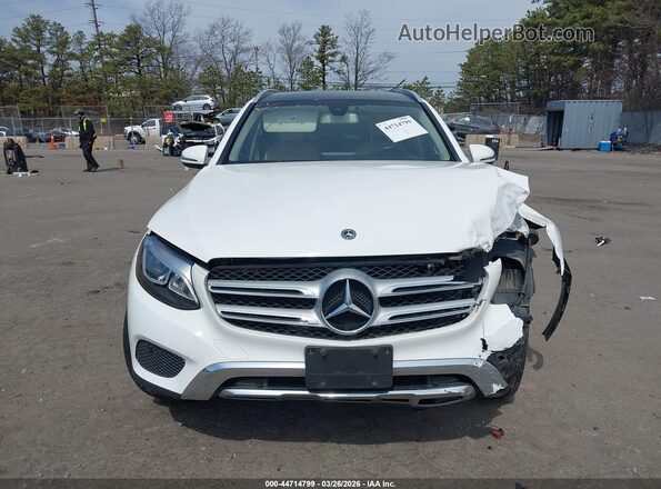 WDC0G4KB7KV126969 2019 MERCEDES-BENZ GLC 300 White Rear interior view