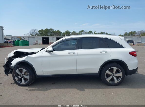 WDC0G4KB7KV126969 2019 MERCEDES-BENZ GLC 300 White 