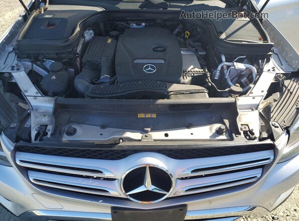 WDC0G4KB8GF015302 2016 MERCEDES-BENZ GLC-CLASS Silver Vista del compartimento del motor