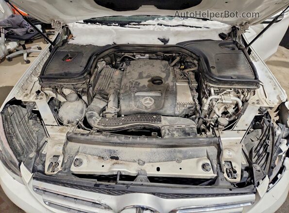 WDC0G4KB8HV007515 2017 MERCEDES-BENZ GLC-CLASS White ძრავის განყოფილების ხედი