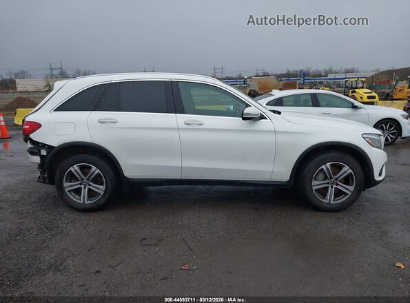 WDC0G4KBXKF644472 2019 MERCEDES-BENZ GLC 300 Белый Вид задней части салона