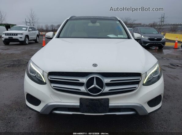 WDC0G4KBXKF644472 2019 MERCEDES-BENZ GLC 300 Белый Вид щитка приборов