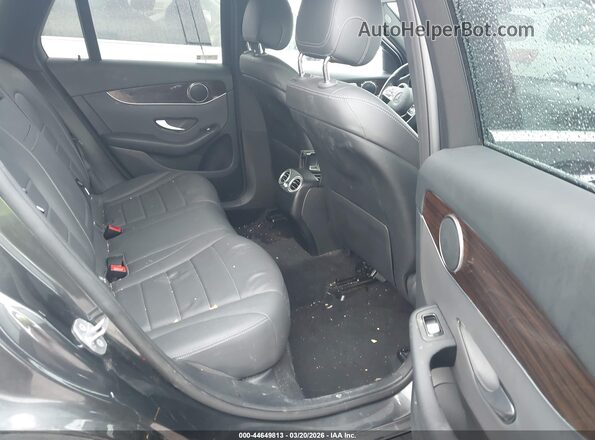 WDC0G8EB3LF674174 2020 MERCEDES-BENZ GLC 300 Dark Blue VIN sticker view