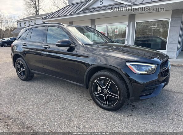 WDC0G8EB4LF689590 2020 MERCEDES-BENZ GLC 300 Черный Передняя правая четверть