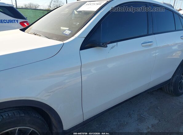 WDC0J4KB2KF663972 2019 MERCEDES-BENZ GLC 300 COUPE Белый Вид спереди