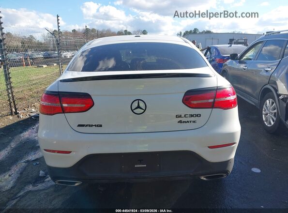 WDC0J4KB4KF588689 2019 MERCEDES-BENZ GLC 300 COUPE Белый 