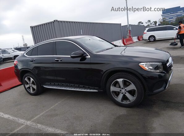 WDC0J4KB9HF160934 2017 MERCEDES-BENZ GLC 300 COUPE Black Вид задньої частини салону