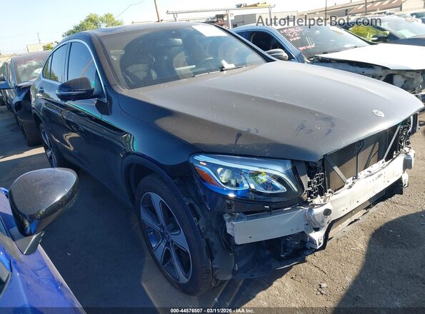 WDC0J4KB9JF402207 2018 MERCEDES-BENZ GLC 300 COUPE Черный Передняя правая четверть