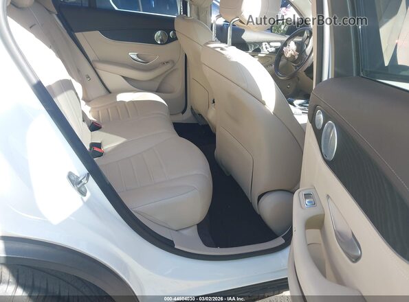 WDC0J6EB9HF225580 2017 MERCEDES-BENZ AMG GLE 43 COUPE Белый Вид наклейки с VIN-кодом