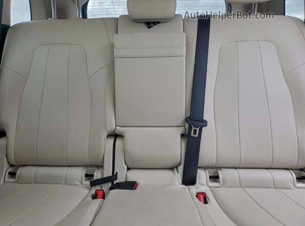 WDC4M4HB3LW011850 2020 MERCEDES-BENZ GLB-CLASS Белый Вид задних сидений