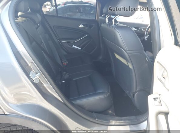 WDCTG4EB0JJ384250 2018 MERCEDES-BENZ GLA 250 Gray Widok naklejki z numerem VIN