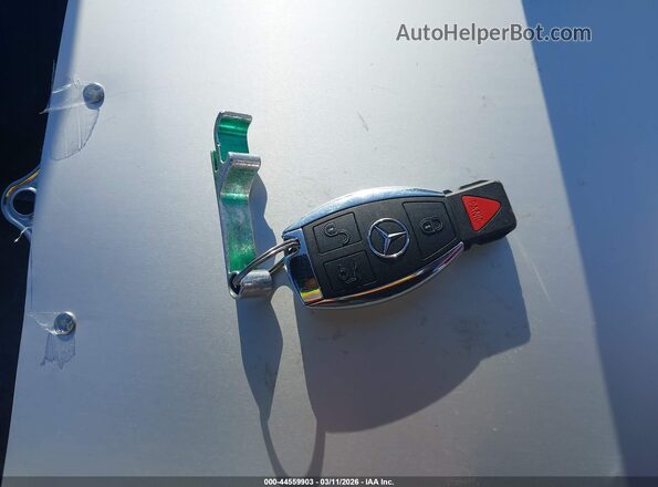 WDCTG4EB0JJ384250 2018 MERCEDES-BENZ GLA 250 Gray Widok deski rozdzielczej