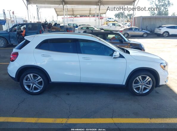 WDCTG4EB1KJ611608 2019 MERCEDES-BENZ GLA 250 White Սալոնի հետևի տեսք