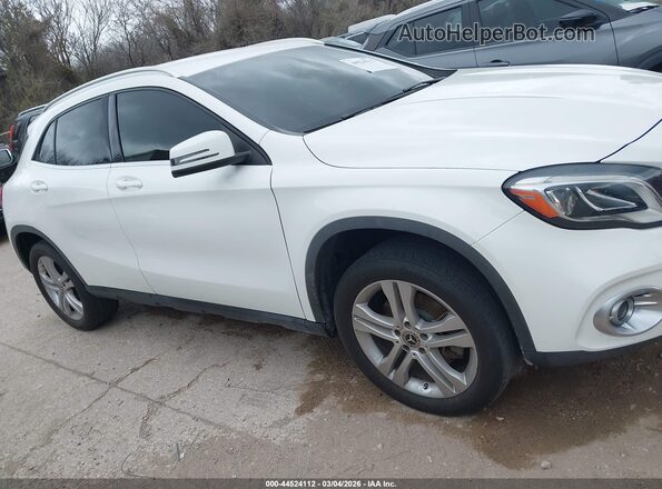 WDCTG4EB4LU023623 2020 MERCEDES-BENZ GLA 250 Cream Widok wnętrza z tyłu