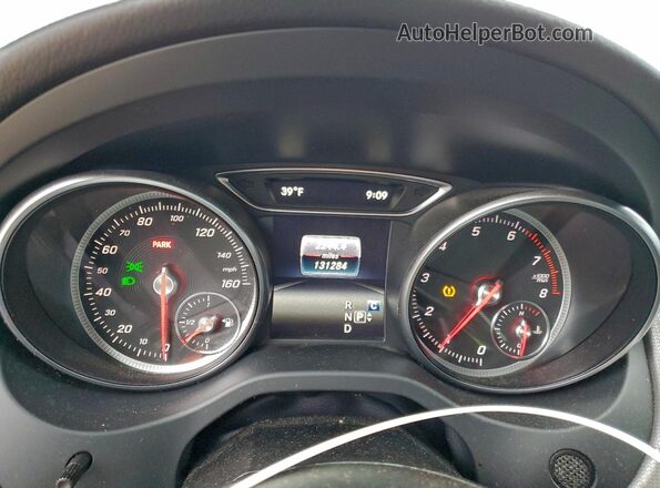 WDCTG4EB5JJ404850 2018 MERCEDES-BENZ GLA Black Widok zestawu wskaźników