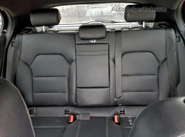 WDCTG4EB5JJ404850 2018 MERCEDES-BENZ GLA Black Widok tylnych siedzeń